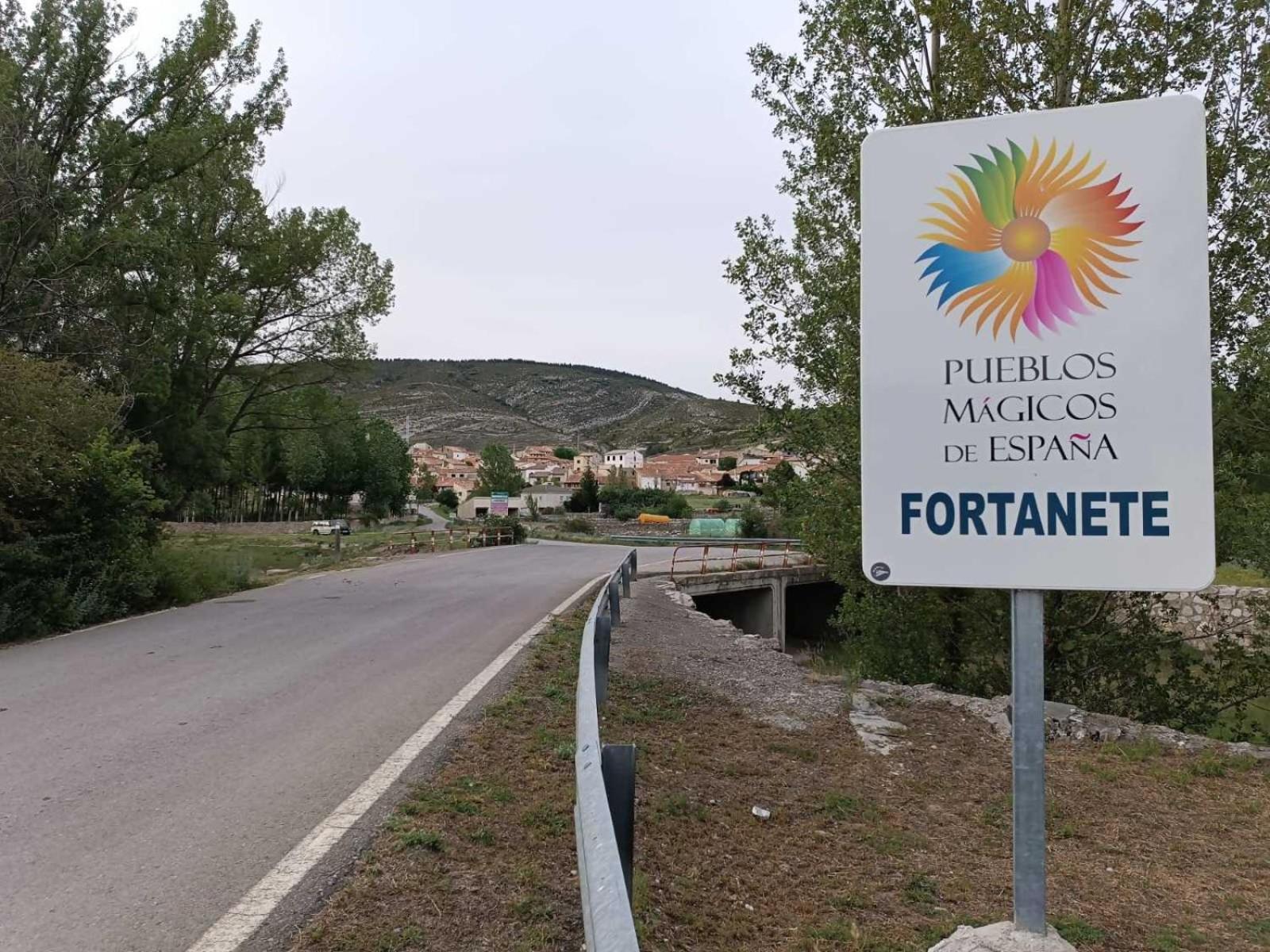 Apartamentos De Turismo Rural La Rocha Fortanete Exteriér fotografie